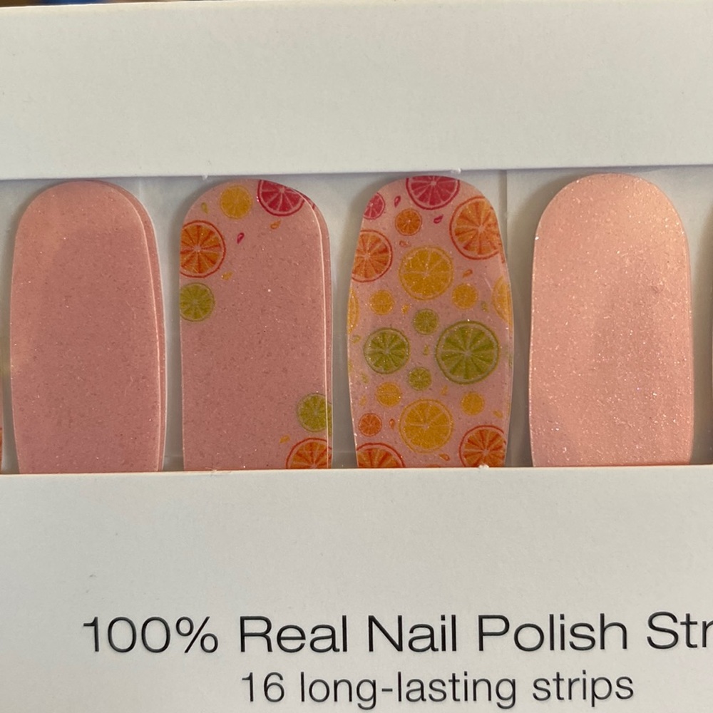 Color street nail strip set
